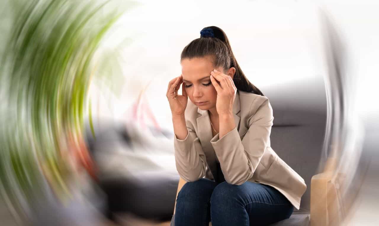 Chá de Ervas para Aliviar Tontura e Labirintite: Receita da Vó Dalva